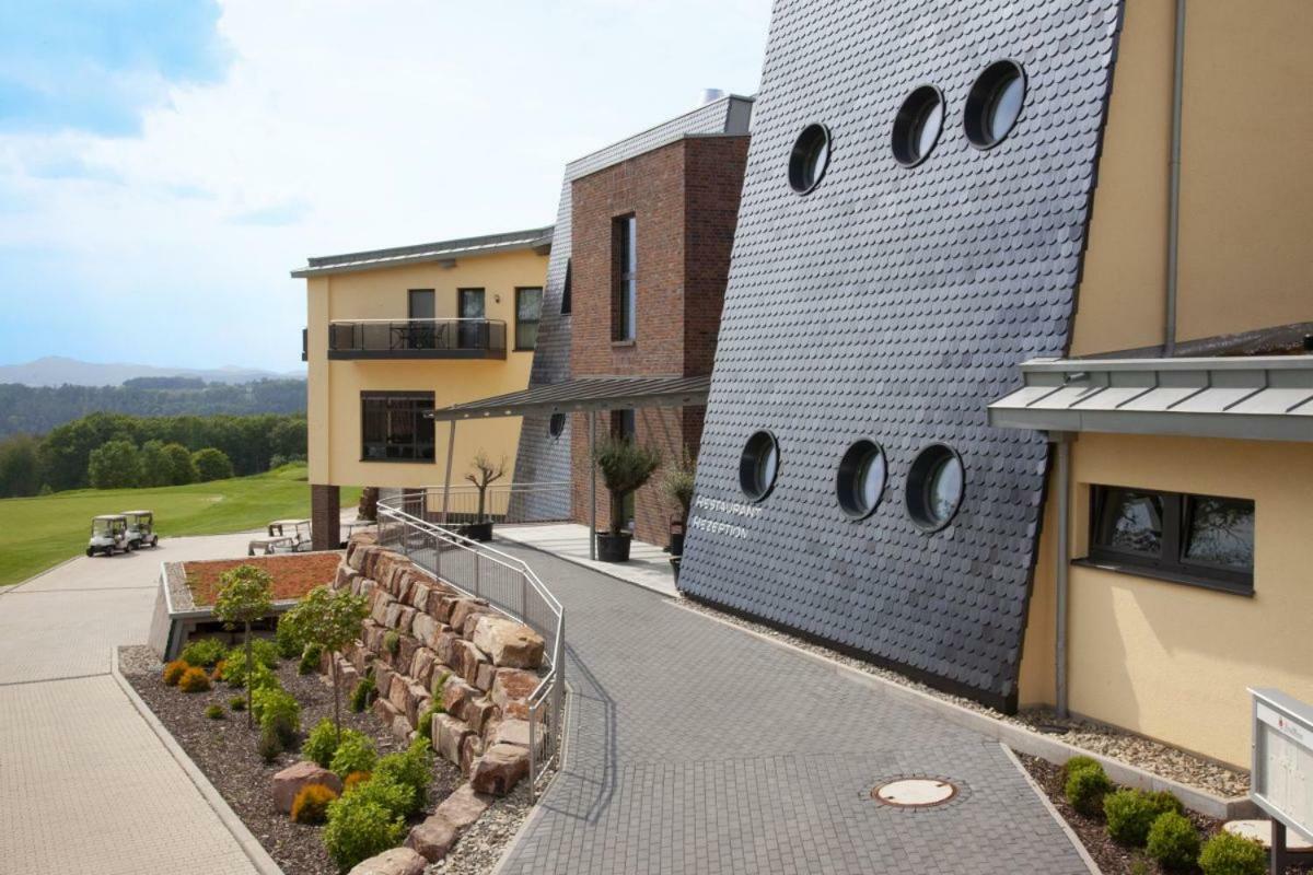 Hotel & Golfrestaurant Gut Wissmannshof Staufenberg  Exterior photo