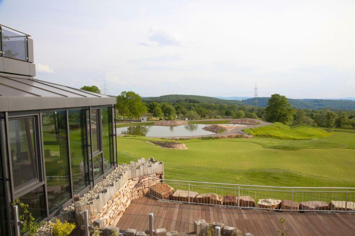Hotel & Golfrestaurant Gut Wissmannshof Staufenberg  Exterior photo